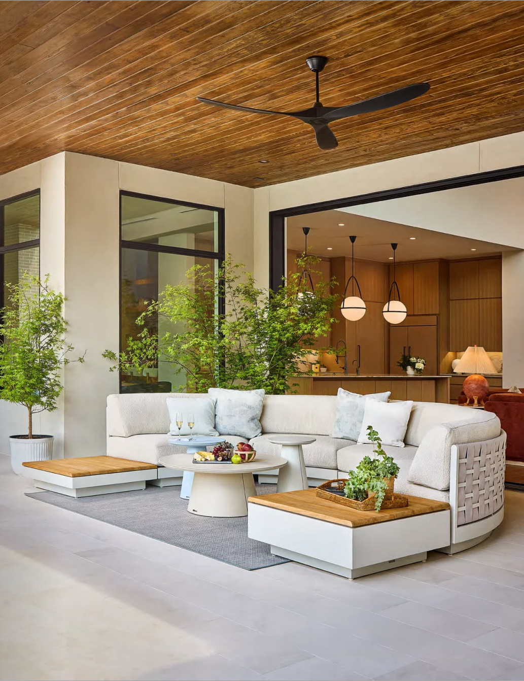 Huntley indoor/outdoor patio